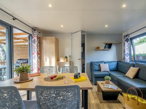 MOBILHOME 6 personnes - COTTAGE 6p 3ch ****