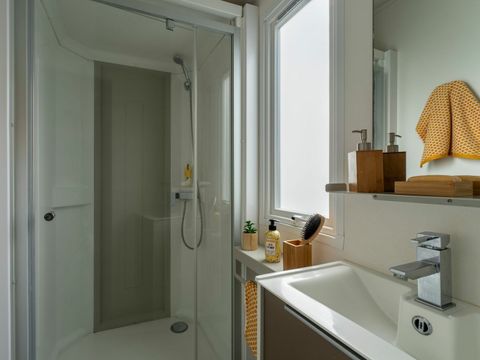 MOBILHOME 4 personnes - COTTAGE Alizé 4p 2ch ***
