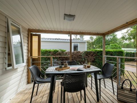 MOBILHOME 4 personnes - COTTAGE Argousier 4p 2ch ***
