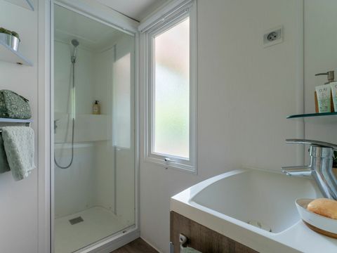 MOBILHOME 6 personnes - COTTAGE Baby 5/6p 3ch ***