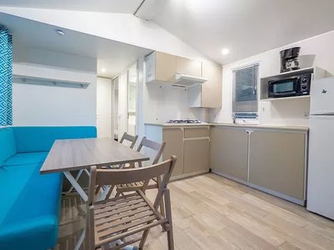 MOBILHOME 6 personnes - Mobil-home | Comfort | 3 Ch. | 6 Pers. | Terrasse surélevée | Clim.