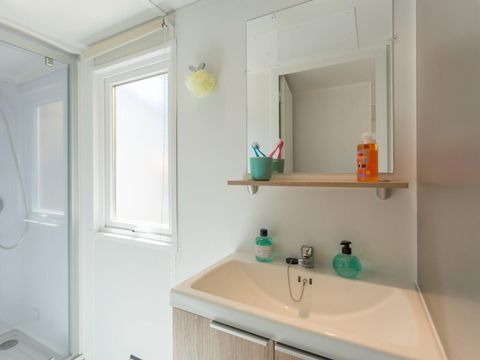 MOBILHOME 5 personnes - Mobil home Confort 4/5 personnes climatisé (env. 26 m²)