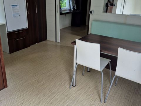 MOBILHOME 2 personnes - Mobil Home classique PMR