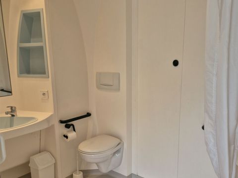 MOBILHOME 2 personnes - Mobil Home classique PMR