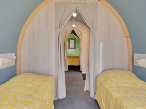 TENTE TOILE ET BOIS 4 personnes - Coco Sweet (sans sanitaires)