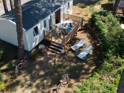 MOBILHOME 8 personnes - 3 chambres 6/8 personnes