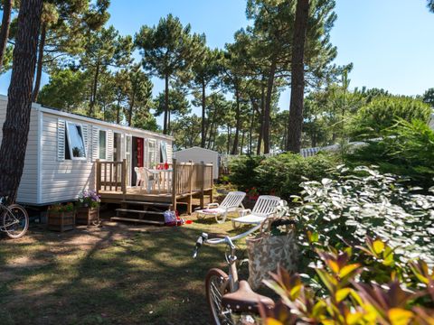 MOBILHOME 8 personnes - 3 chambres 6/8 personnes