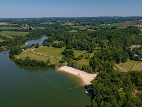 Flower Camping et Base de Loisirs de Rouffiac - Camping Dordogne