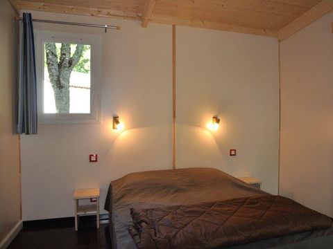 CHALET 6 personnes - Chalet Lac Confort 43 m² - adapté aux personnes à mobilité réduite - 2 chambres 4/6 pers