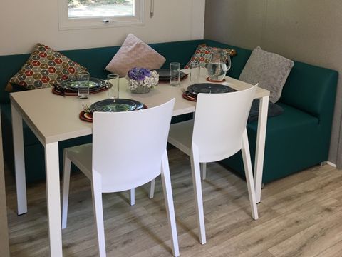 Mobilhome 4/6 personnes - Source 24m² - 2 chambres