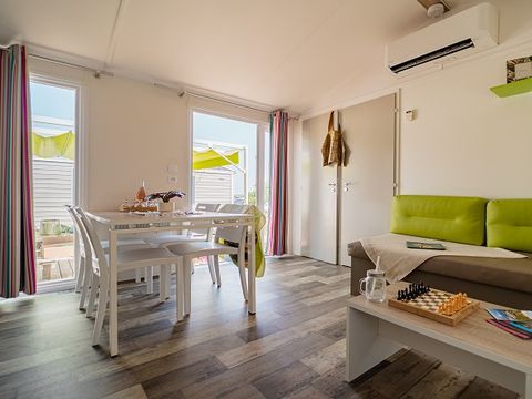 MOBILHOME 8 personnes - FEERIQUE