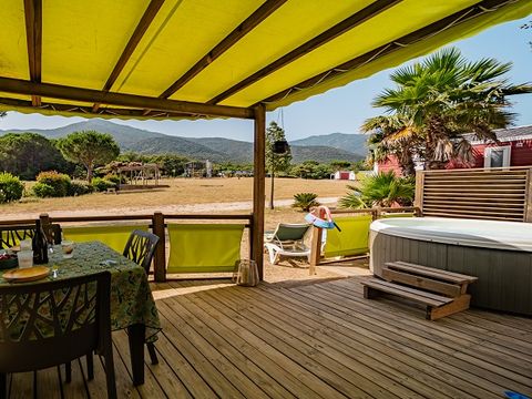 MOBILHOME 6 personnes - TRIO PREMIUM JACUZZI