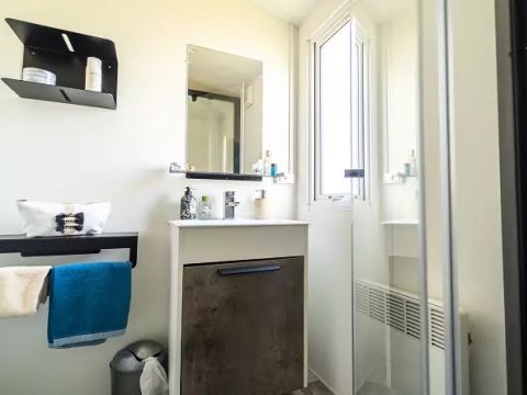 MOBILHOME 4 personnes - Duo Premium 3 Pièces 4 Personnes Jacuzzi + Climatisé + TV