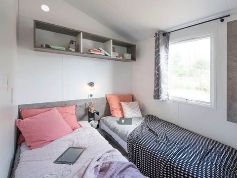 MOBILHOME 8 personnes - Mobil-home GRAND CONFORT 3 chambres 2 salles de bain 36 m² Terrasse Couverte 6/8 pers