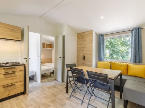 Mobilhome 6/8 personnes - GRAND - CONFORT - 3 chambres - 31 m² terrasse couverte - Lave-vaisselle