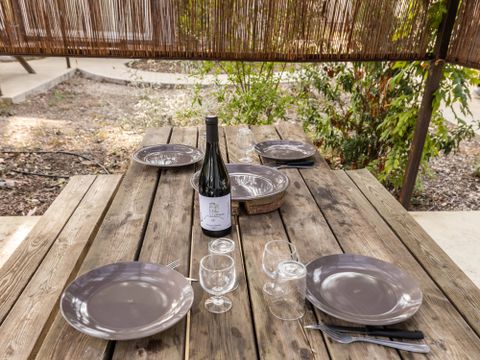 MOBILHOME 6 personnes - 3 chambres / CONFORT (CLIM + PERGOLA + PLANCHA)