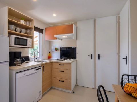 MOBILHOME 6 personnes - Comfort | 3 Ch. | 6 Pers. | Terrasse surélevée | Clim. | TV