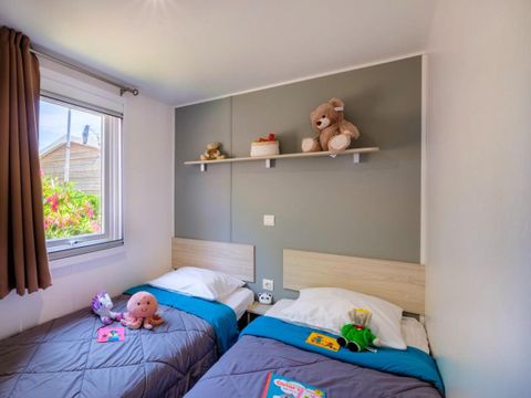 MOBILHOME 6 personnes - Comfort XL | 2 Ch. | 4/6 Pers. | Terrasse surélevée | Clim. | TV