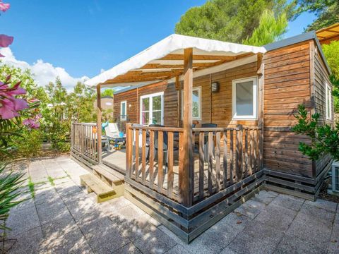 MOBILHOME 4 personnes - Comfort | 2 Ch. | 4 Pers. | Terrasse surélevée | 2 SDB | Clim. | TV