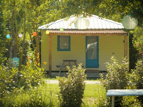 BUNGALOW 4 personnes - Bungalow ECO "DOLIUM"-2 chambres - 4 personnes Max (bébé compris) 1/4 pers.