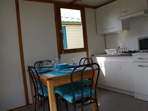 BUNGALOW 4 personnes - Bungalow ECO "DOLIUM"-2 chambres - 4 personnes Max (bébé compris) 1/4 pers.