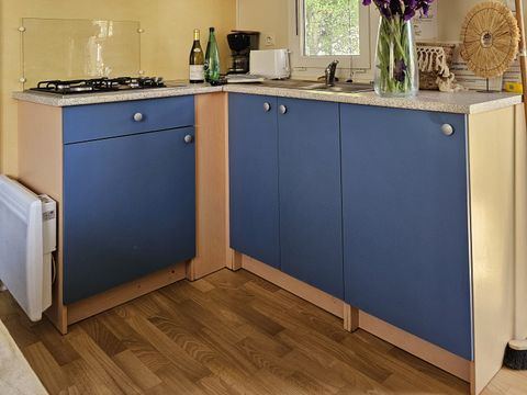 MOBILHOME 4 personnes - Mobil home "SUNSHINE 4" Climatisé/TV -2 chambres- max 4 personnes (bébé compris) 4 pers