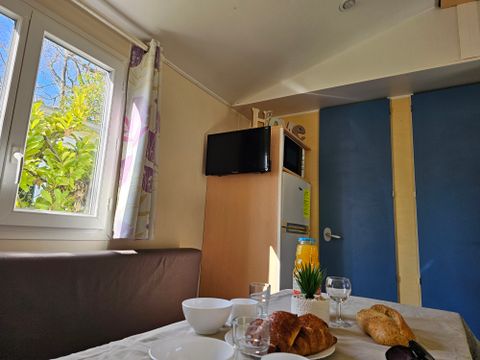 MOBILHOME 4 personnes - "SUNSHINE 4" Climatisé/TV -2 chambres- max 4 personnes (bébé compris)