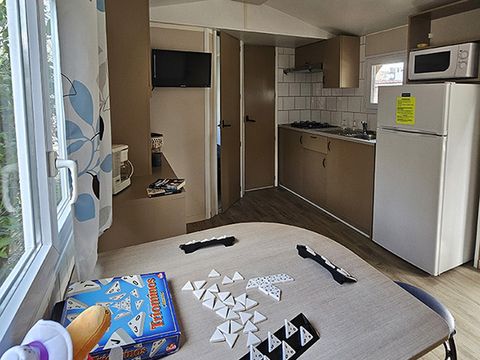MOBILHOME 5 personnes - Mobil-Home ALESIA 5 avec Clim (1/5 pers max -bébé compris) 1/5 pers