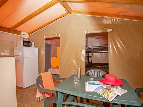 TENTE TOILE ET BOIS 5 personnes - Lodge sans sanitaires
