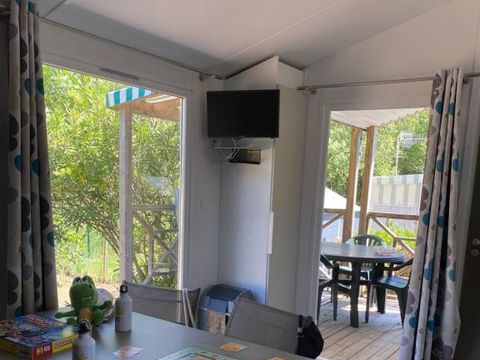 Mobilhome 6 personnes - Standard - 3 chambres - Terrasse - Coté terre