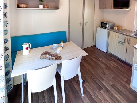 MOBILHOME 4 personnes - Standard 25m² 2 chambres + terrasse semi-couverte