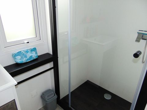 MOBILHOME 5 personnes - Bleu Lagon Duo Confort 3 Pièces 5 Personnes Climatisé + TV