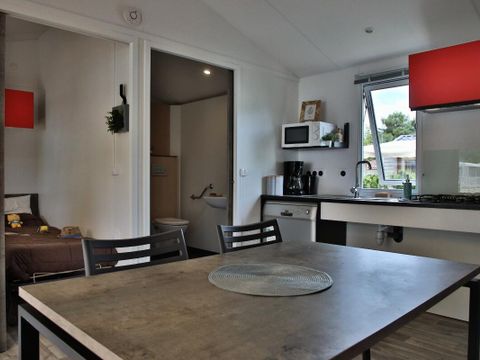 MOBILHOME 4 personnes - Mobil Home Eco PMR 3 Pièces 4 Personnes + TV