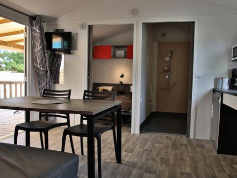 MOBILHOME 4 personnes - Bleu Lagon Duo Authentique PMR 3 Pièces 4 Personnes + TV