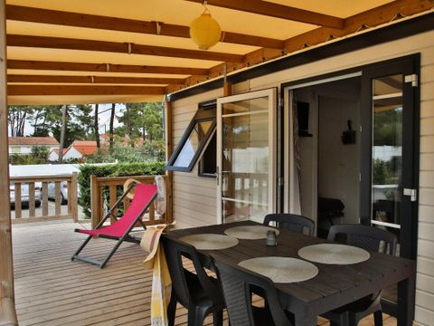 MOBILHOME 4 personnes - Mobil Home Eco PMR 3 Pièces 4 Personnes + TV