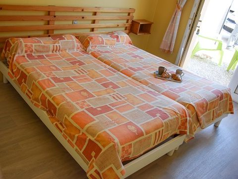 CHAMBRE 2 personnes - La bourrine