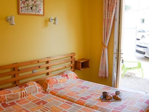 CHAMBRE 2 personnes - La bourrine