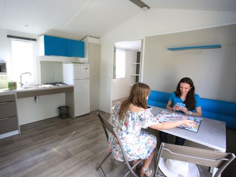 MOBILHOME 5 personnes - Confort 2 chambres PMR