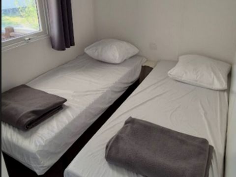 MOBILHOME 6 personnes - Mobil Home Aqua 3 ch 6 pers Terrasse Semi-Couverte TV