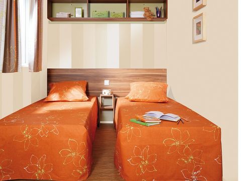 MOBILHOME 6 personnes - FAMILLE +