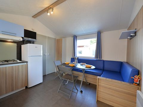 MOBILHOME 8 personnes - Classique - TV