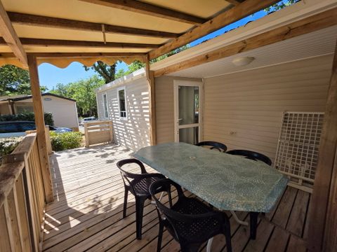 MOBILHOME 4 personnes - Classic | 2 Ch. | 4 Pers. | Terrasse simple | Clim.