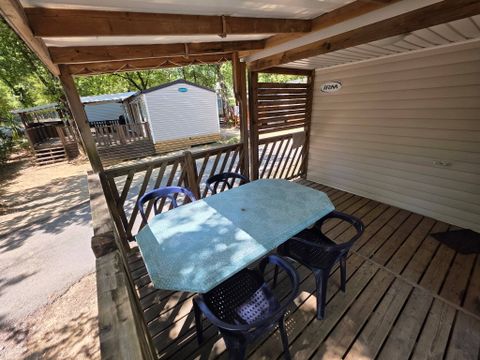 MOBILHOME 4 personnes - Comfort | 2 Ch. | 4 Pers. | Terrasse simple | Clim.