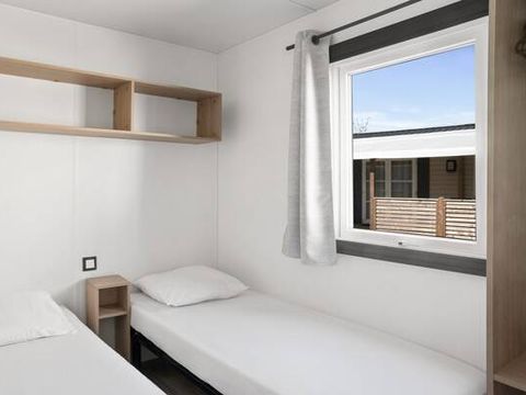 MOBILHOME 4 personnes - Comfort | 2 Ch. | 4 Pers. | Terrasse simple | Clim.