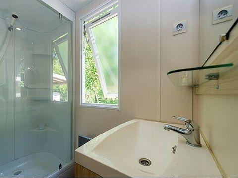 MOBILHOME 6 personnes - Mobil-home | Classic XL | 3 Ch. | 6 Pers. | Terrasse surélevée non couverte | Clim.