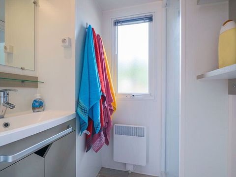 MOBILHOME 6 personnes - Mobil-home | Classic XL | 3 Ch. | 6 Pers. | Terrasse surélevée non couverte | Clim.