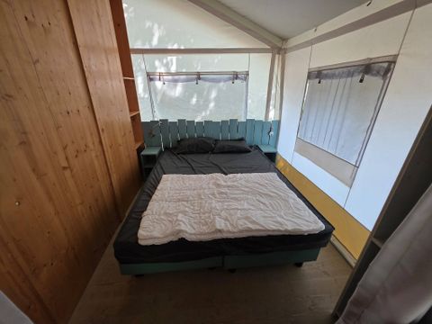 TENTE TOILE ET BOIS 6 personnes - Tente Safari | 3 Ch. | 6 Pers. | 1 SDB
