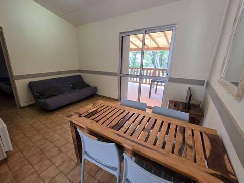 APPARTEMENT 6 personnes - Appartement | 2 Ch. | 4/6 Pers. | Terrasse surélevée | 1 SDB | TV