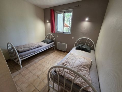 APPARTEMENT 6 personnes - Appartement | 2 Ch. | 4/6 Pers. | Terrasse surélevée | 1 SDB | Clim. | TV