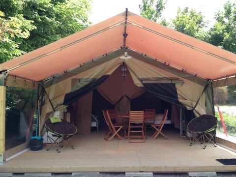 BUNGALOW TOILÉ 5 personnes - VICTORIA (SANS SANITAIRES)